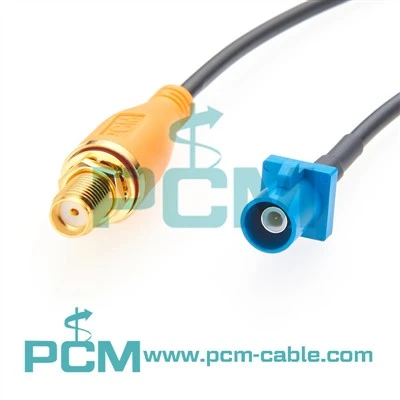 Pemasangan Panel Sekat Rakitan Kabel SMA Ke Fakra
